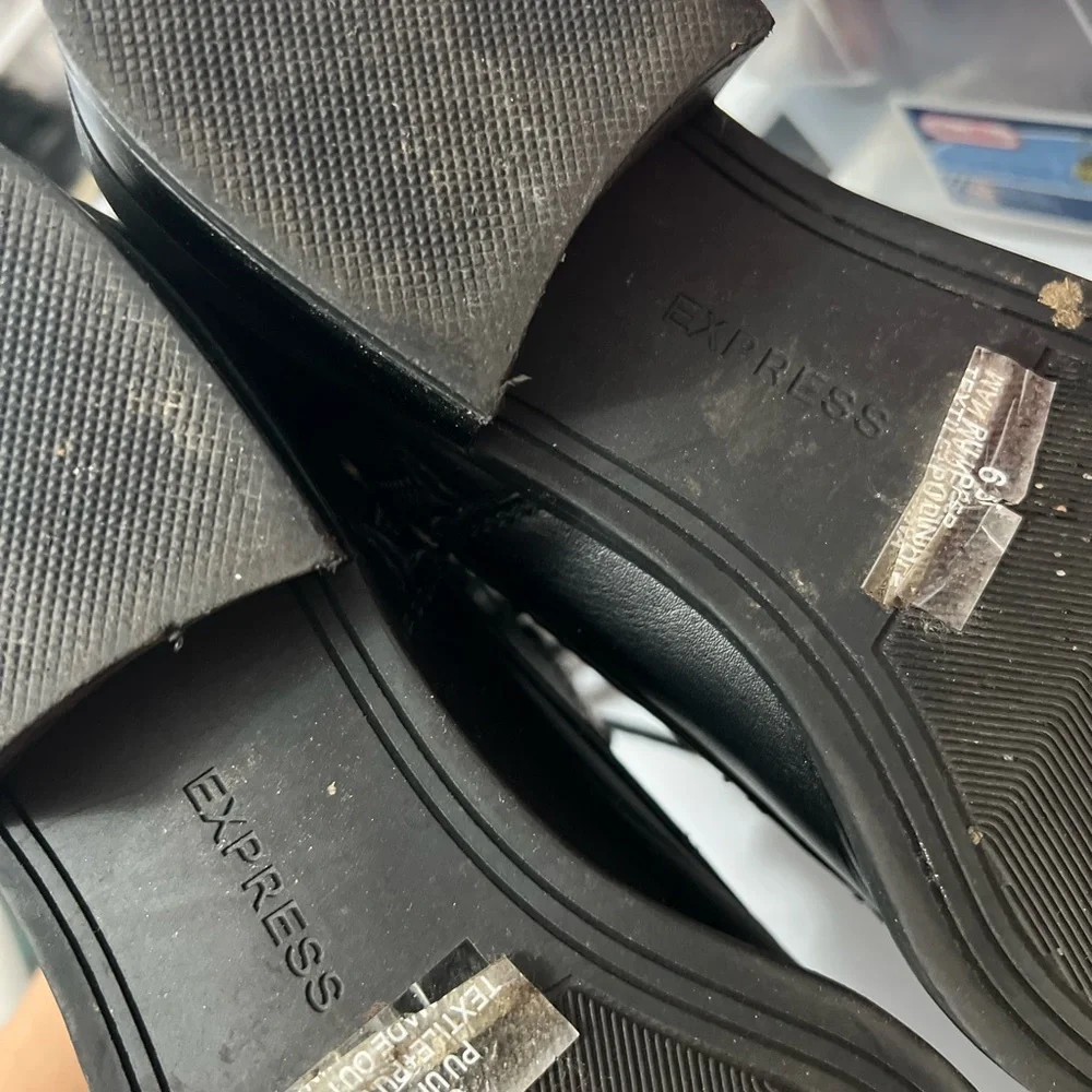 Black Boots - Picture 5 of 5